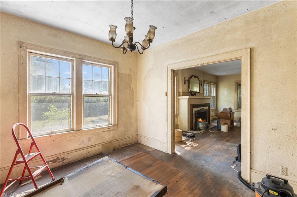 FORT MYERS - Residential