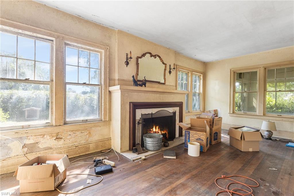 FORT MYERS - Residential