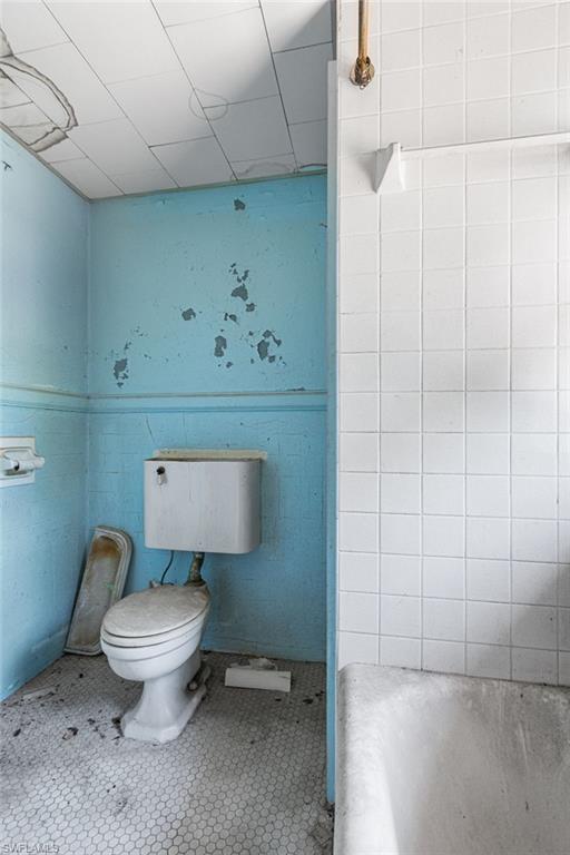 FORT MYERS - Residential