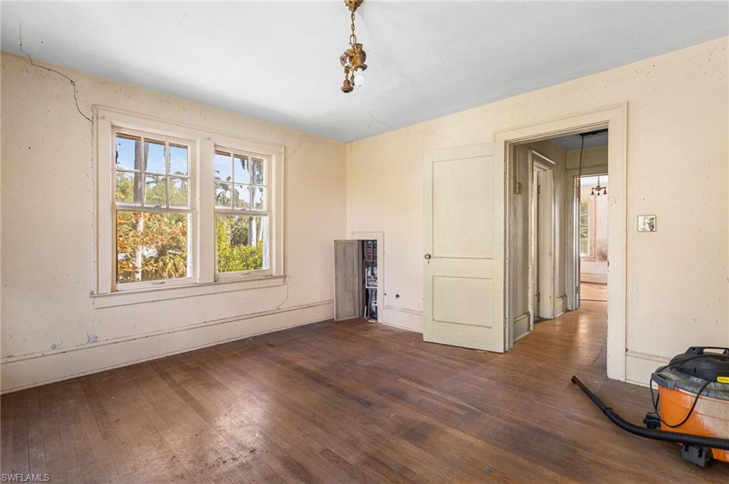 FORT MYERS - Residential