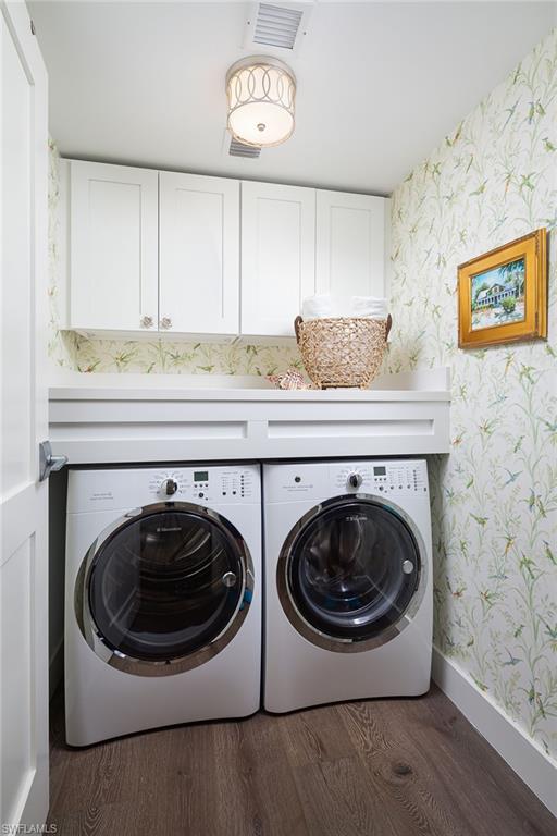 ESMERALDA ON EIGHTH - Residential