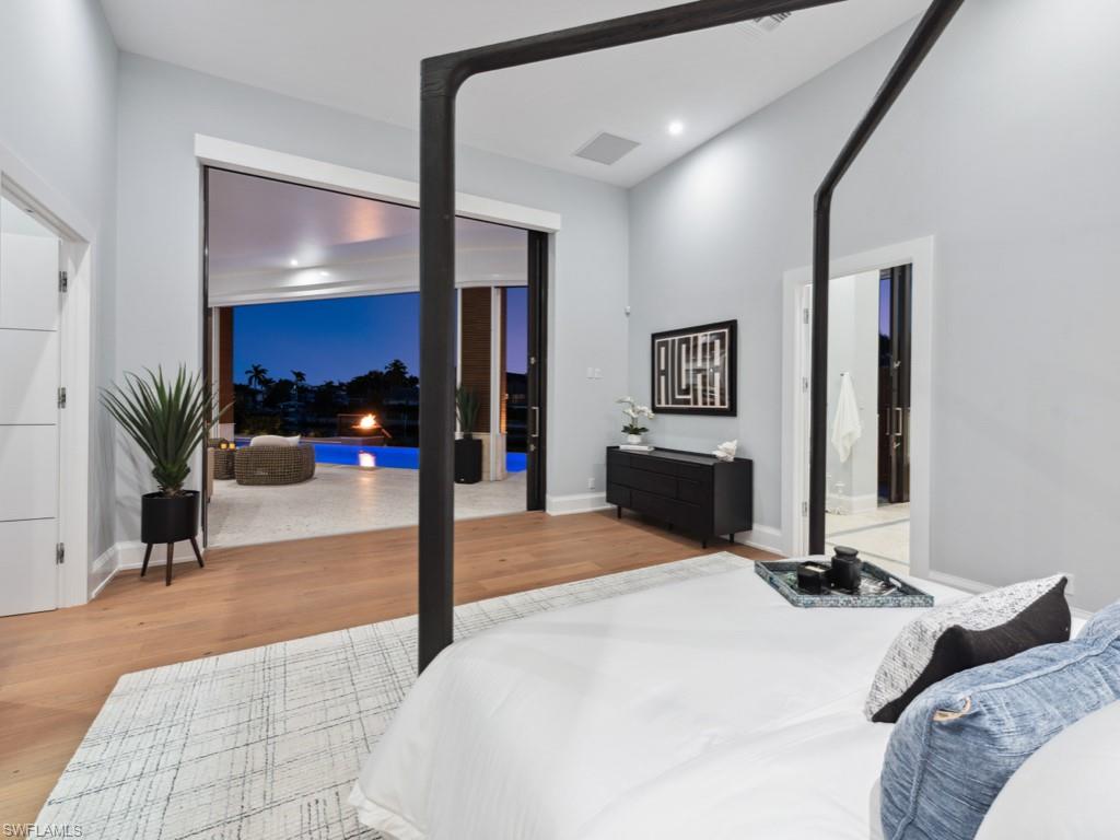 MARCO ISLAND - Residential