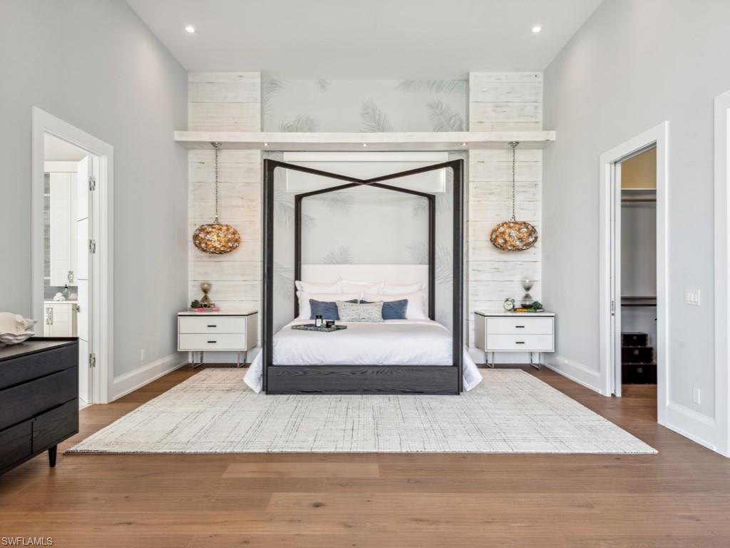 MARCO ISLAND - Residential