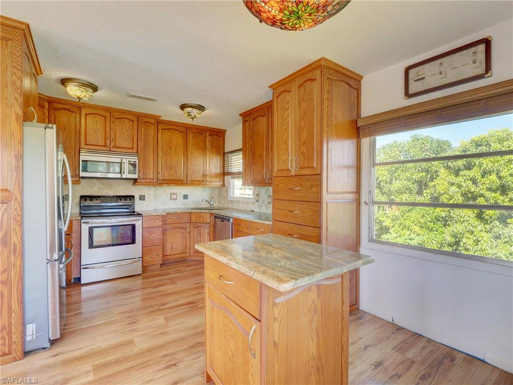 GOODLAND ISLES - Residential