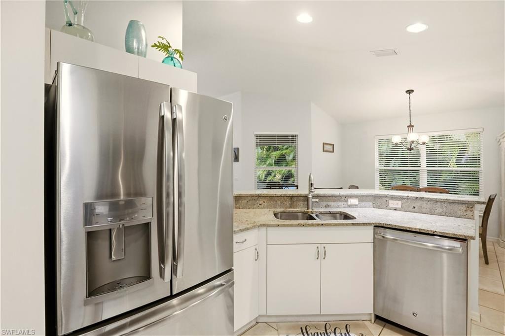 RIVIERA GOLF ESTATES - Residential