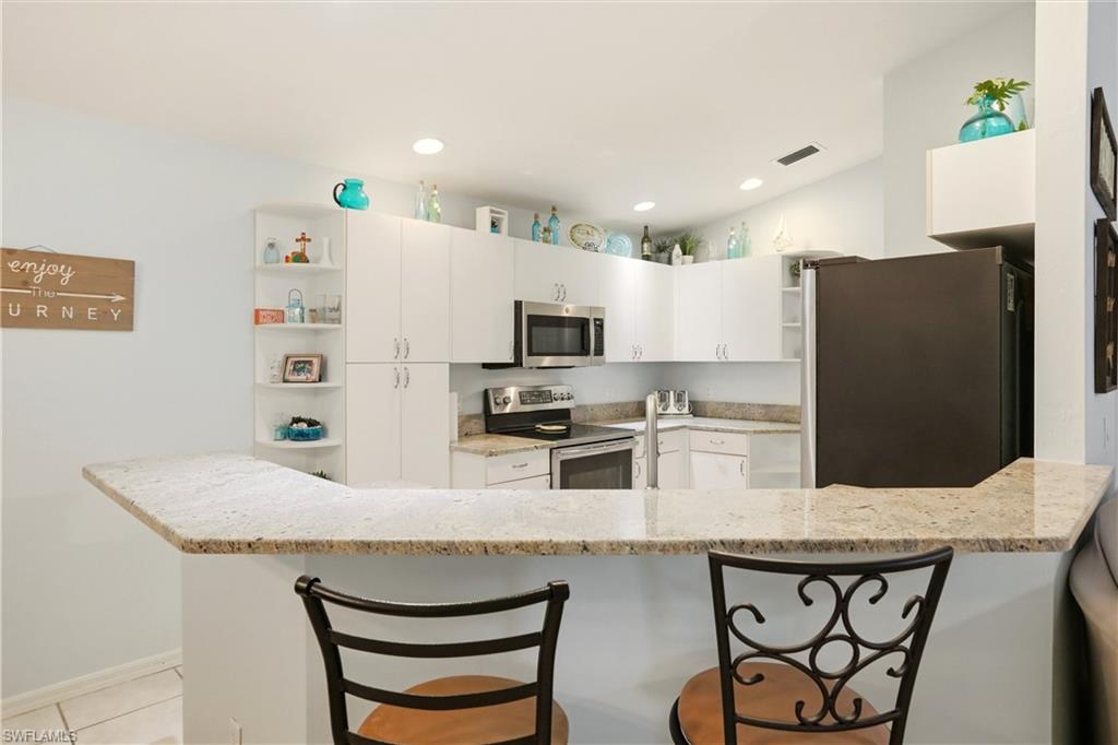 RIVIERA GOLF ESTATES - Residential