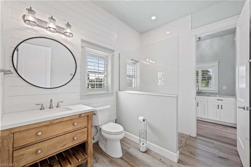 GOLDEN PALMS LUXURY MOTORCOACH RESORT - Land