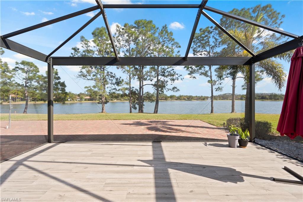 GOLDEN PALMS LUXURY MOTORCOACH RESORT - Land