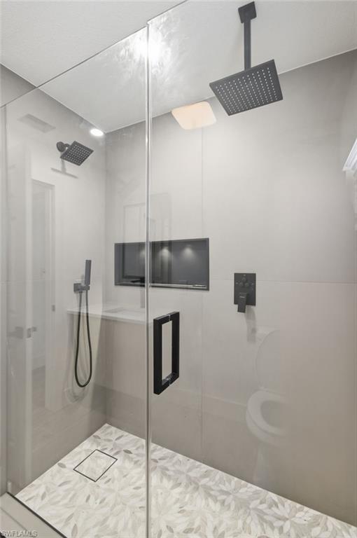 FORT MYERS SHORES - Residential