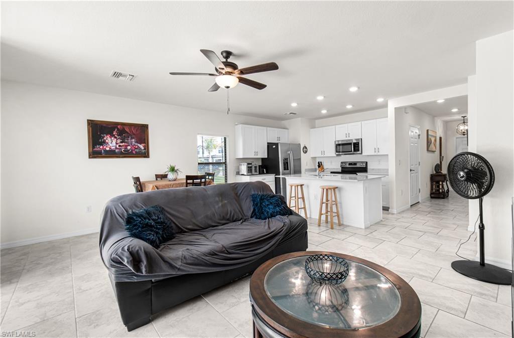 PORTICO - Residential