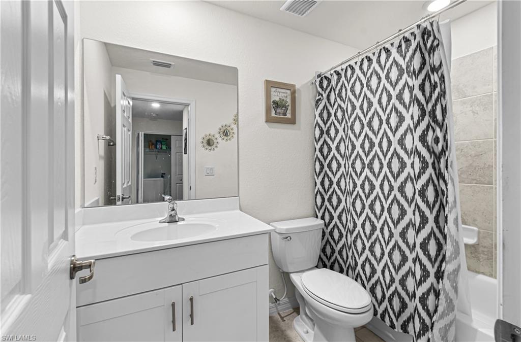 PORTICO - Residential