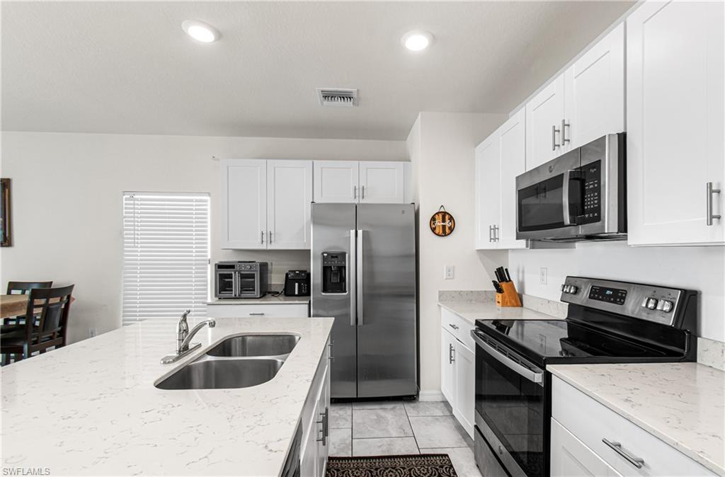 PORTICO - Residential