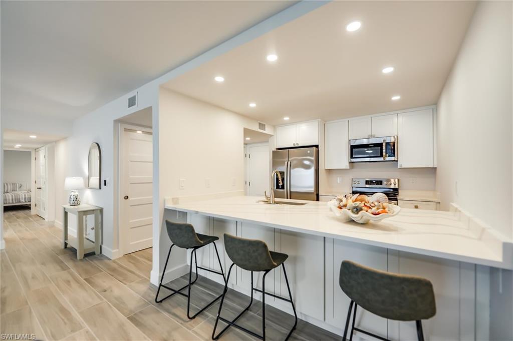 MARINER POINTE CONDO - Residential Lease