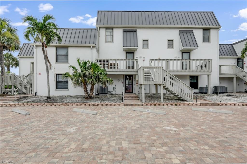 MARINER POINTE CONDO - Residential Lease