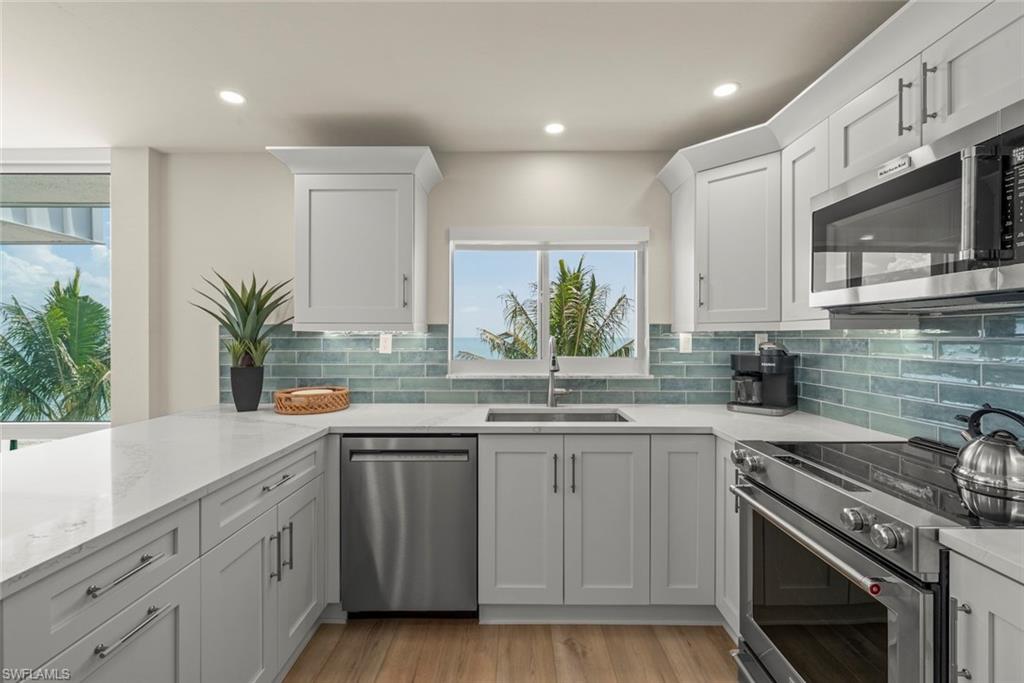 ISLAND BEACH CLUB CONDO - Residential