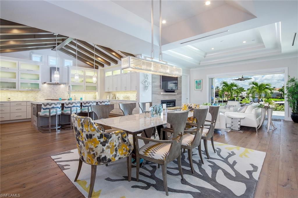 PARK SHORE - Residential