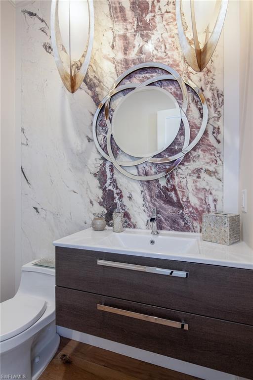 PARK SHORE - Residential