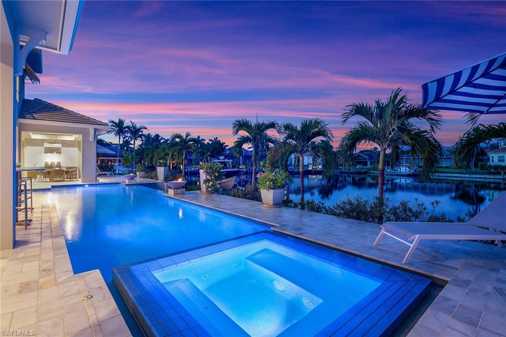 PARK SHORE - Residential