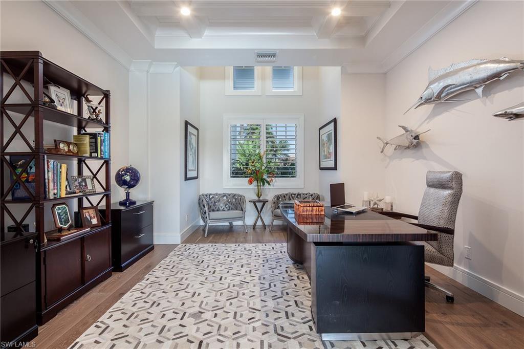 PARK SHORE - Residential