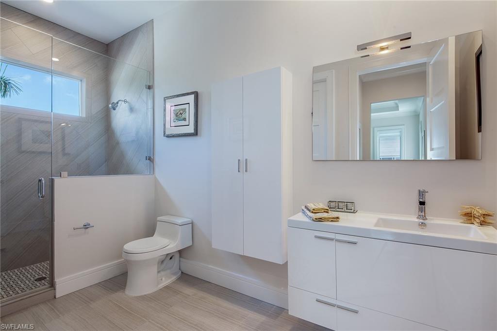 PARK SHORE - Residential