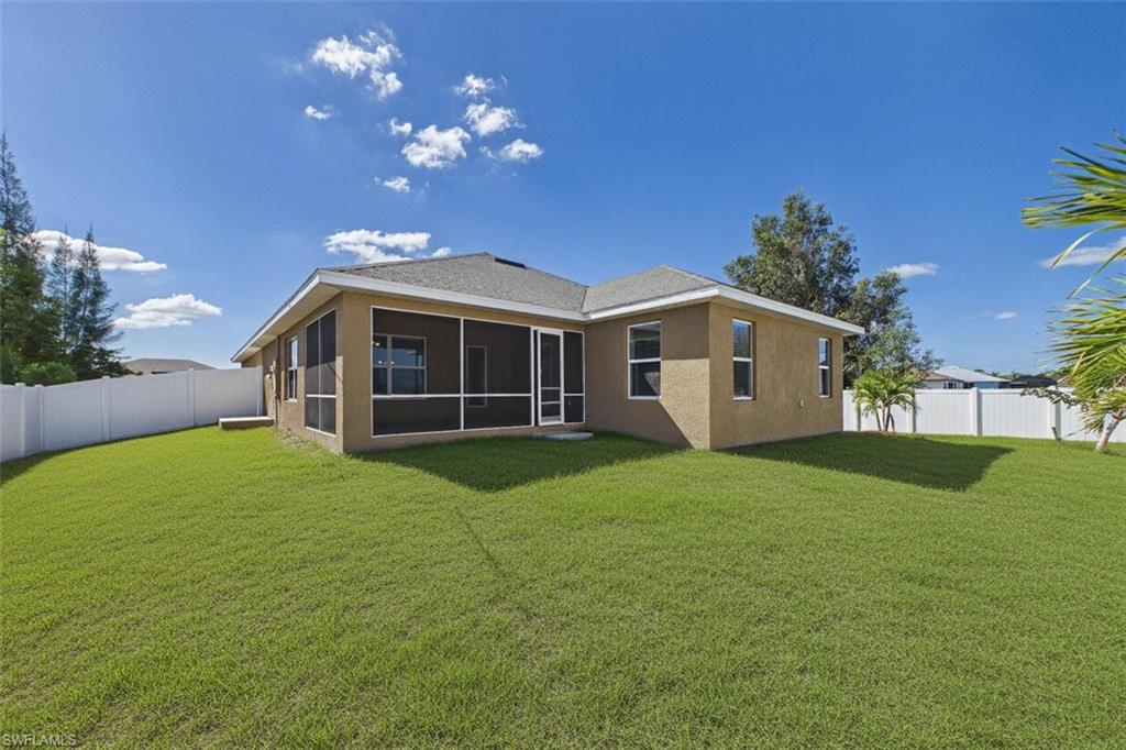 CAPE CORAL - Residential