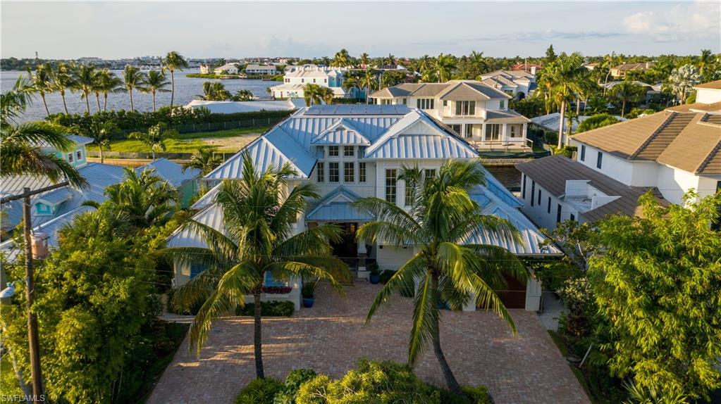 ROYAL HARBOR - Residential