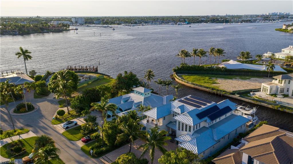 ROYAL HARBOR - Residential