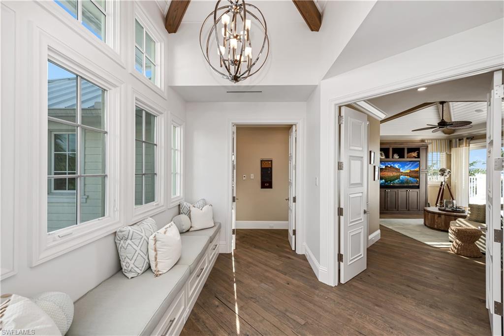 ROYAL HARBOR - Residential