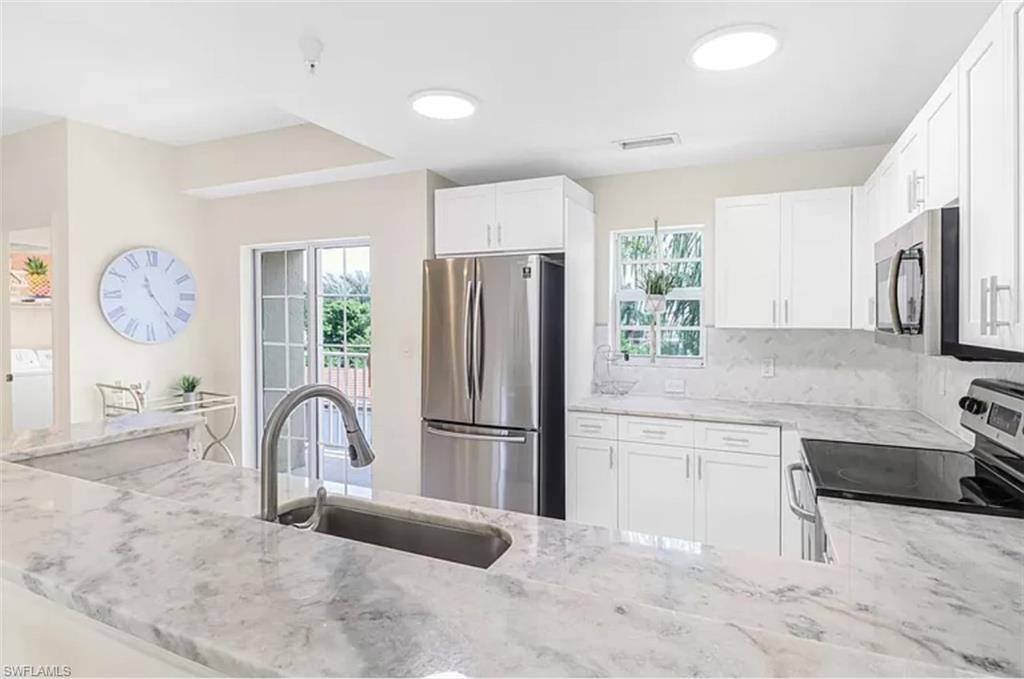 BOTANICAL PLACE - Residential Lease