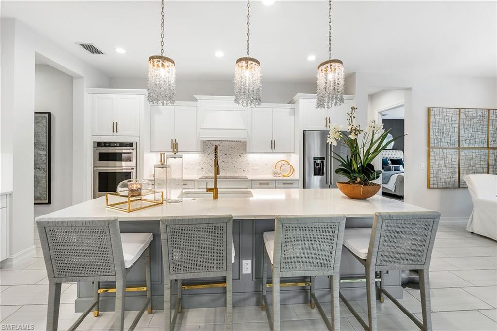 CRANE POINT - Residential