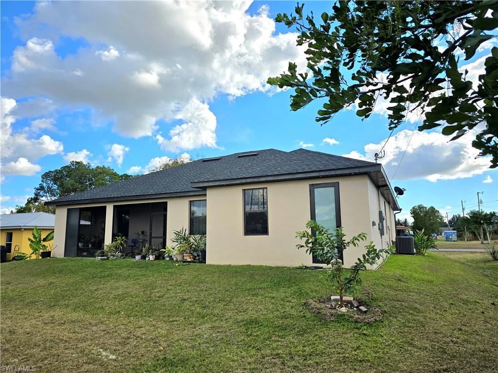 LEHIGH ACRES - Residential