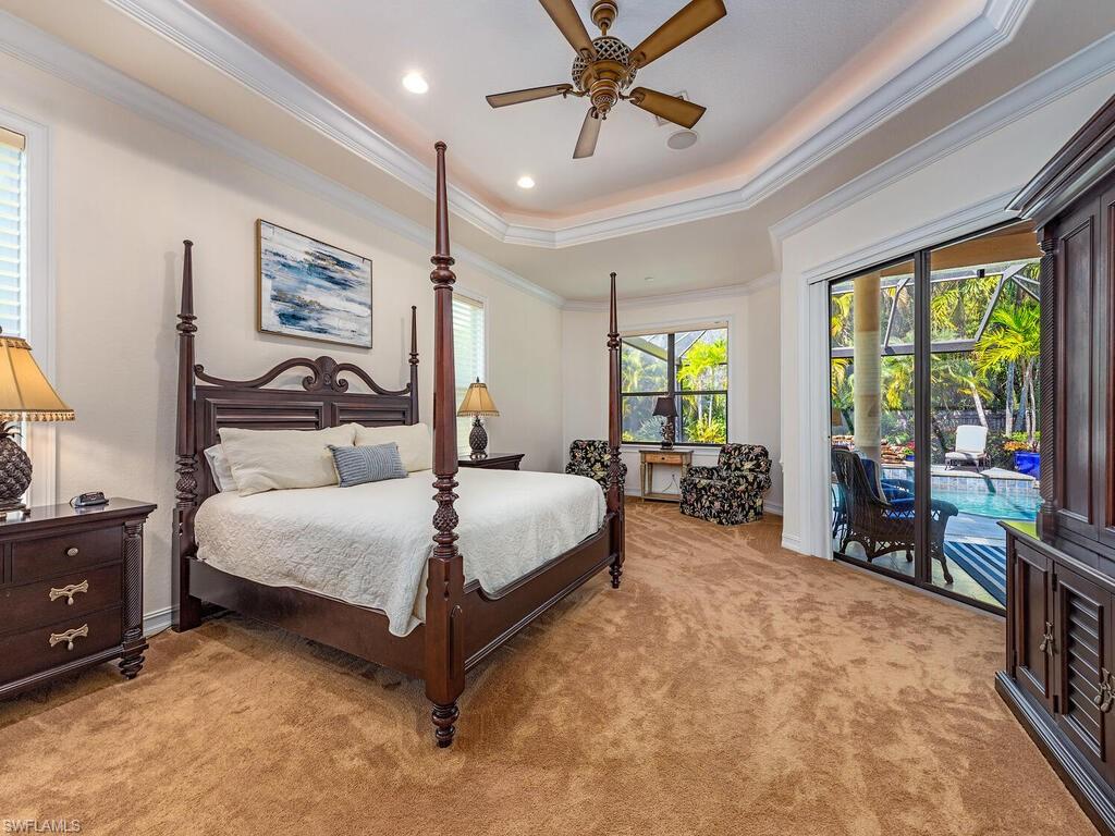 MOORINGS - Residential