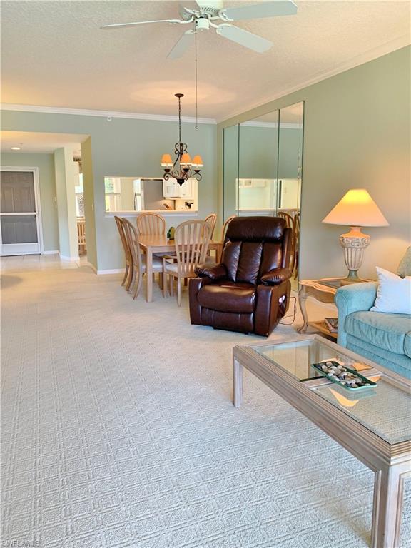 HUNTINGTON LAKES - Residential