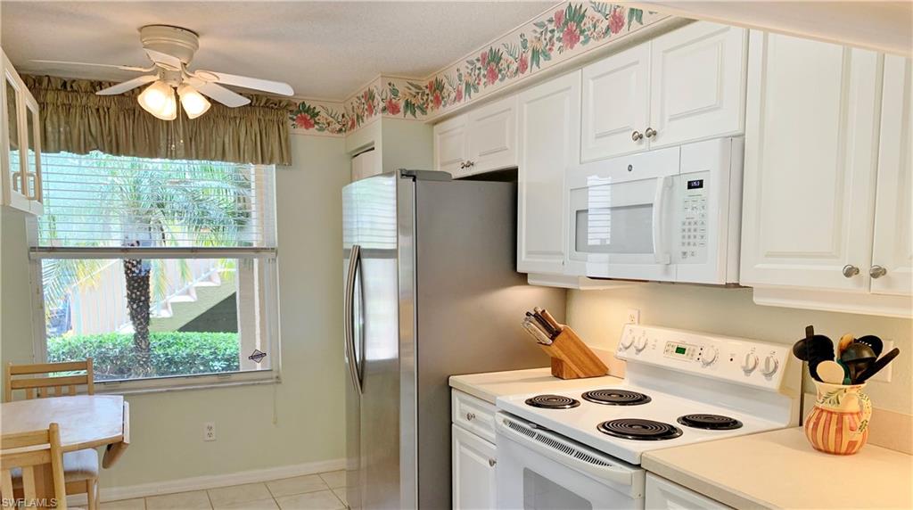 HUNTINGTON LAKES - Residential