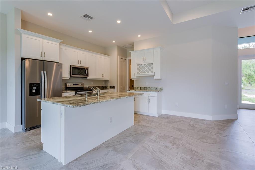 GOLDEN GATE ESTATES - Residential