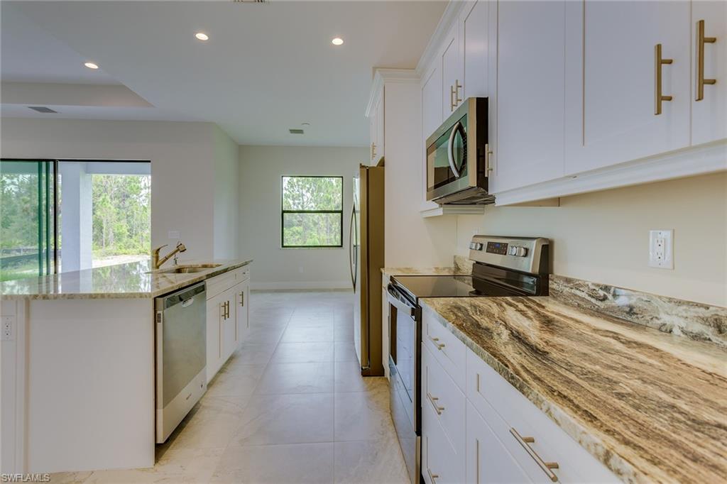 GOLDEN GATE ESTATES - Residential