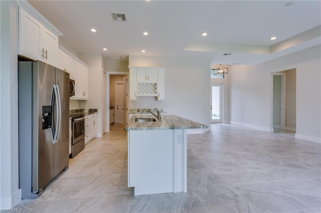 GOLDEN GATE ESTATES - Residential