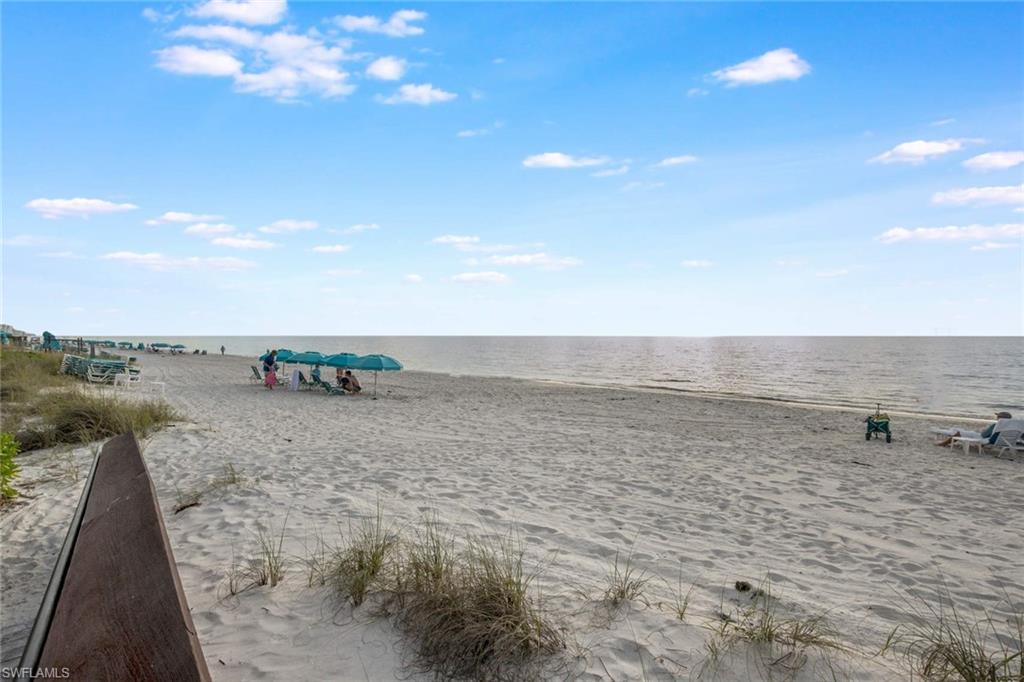 REMINGTON AT BAY COLONY - Residential