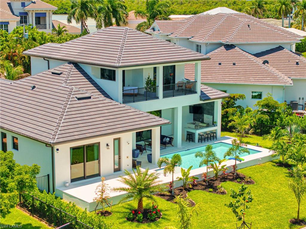 1083 Old Marco LN