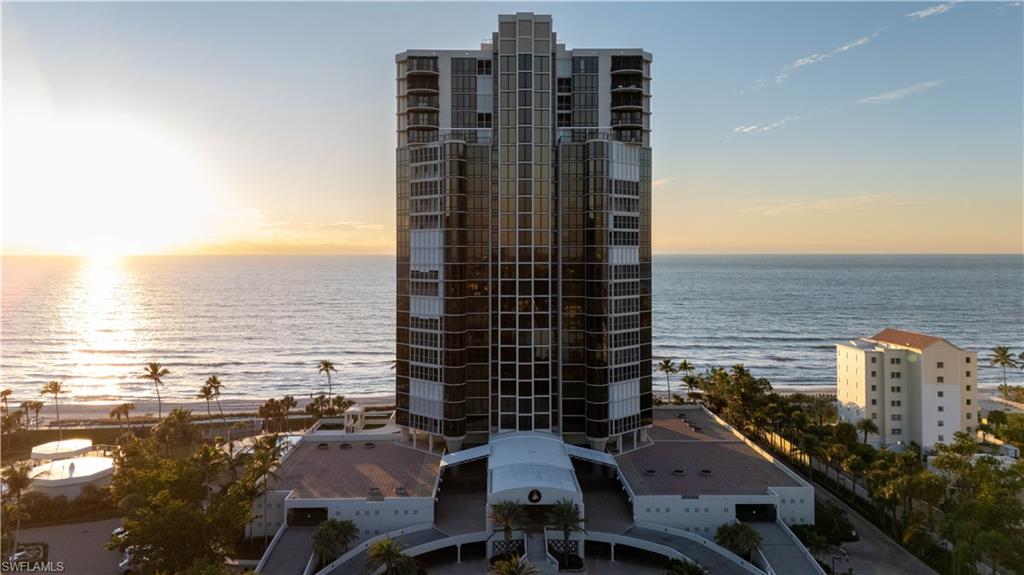 4951 Gulf Shore BLVD N 104