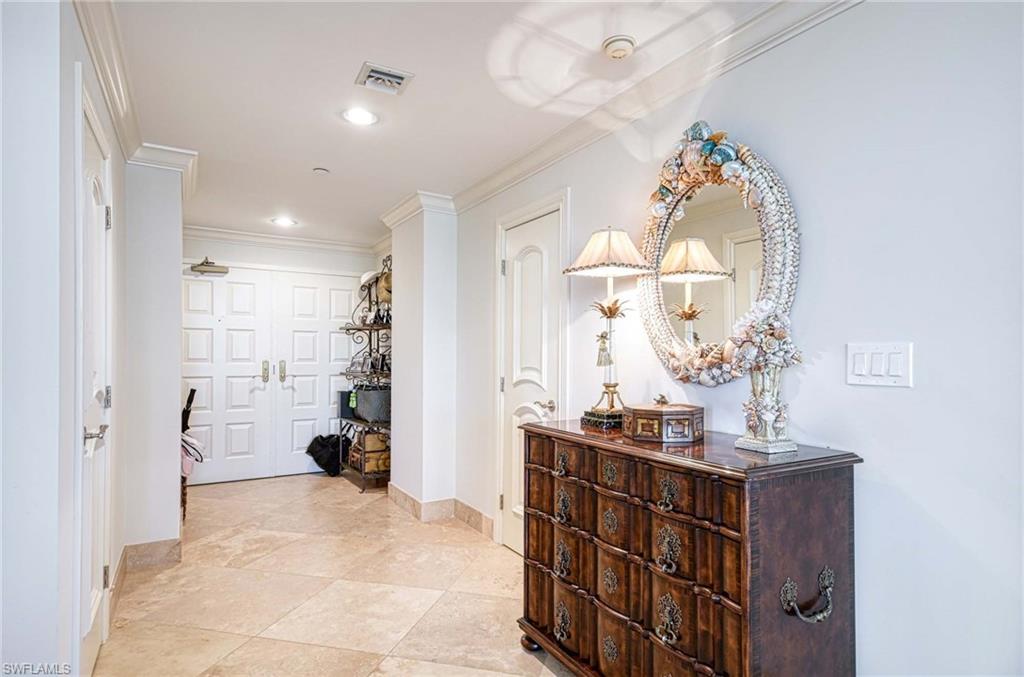 4951 Gulf Shore BLVD N 104