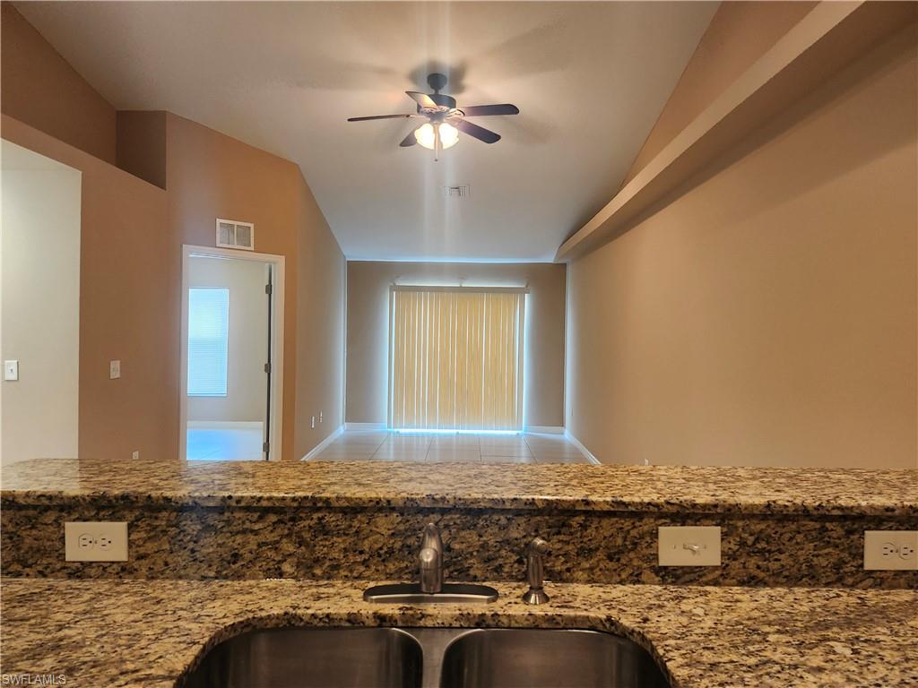 CAPE CORAL - Residential Lease