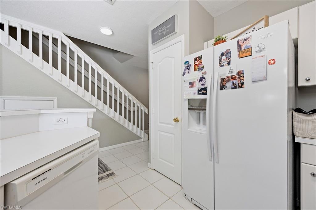 CORAL LAKES - Residential