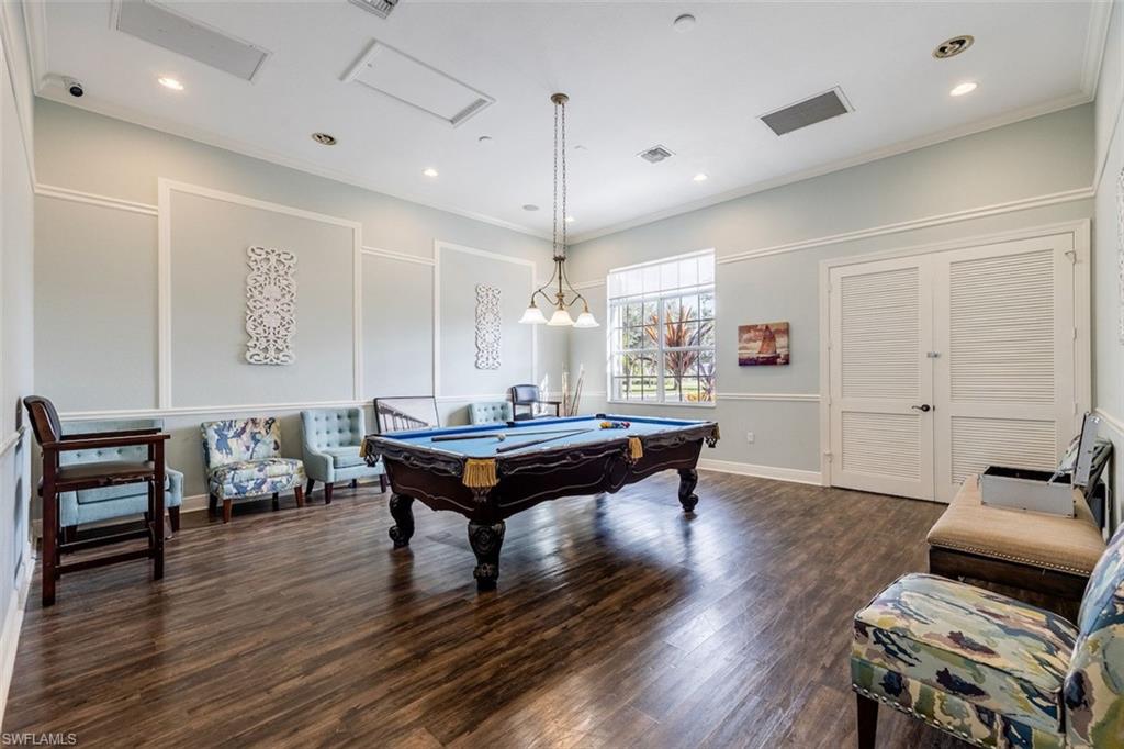 CORAL LAKES - Residential