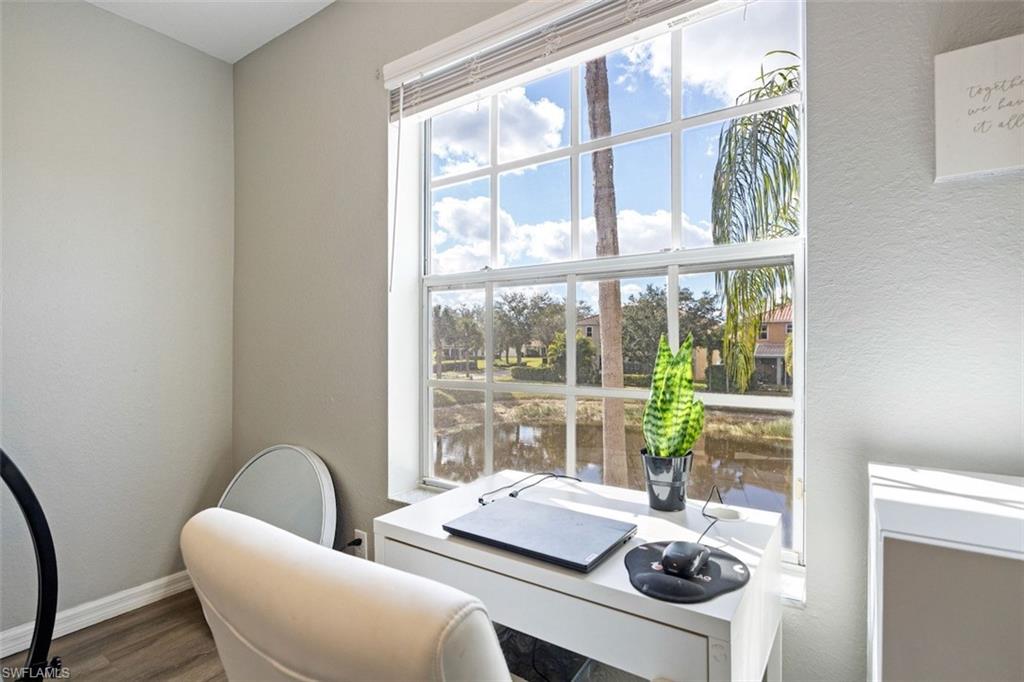 CORAL LAKES - Residential