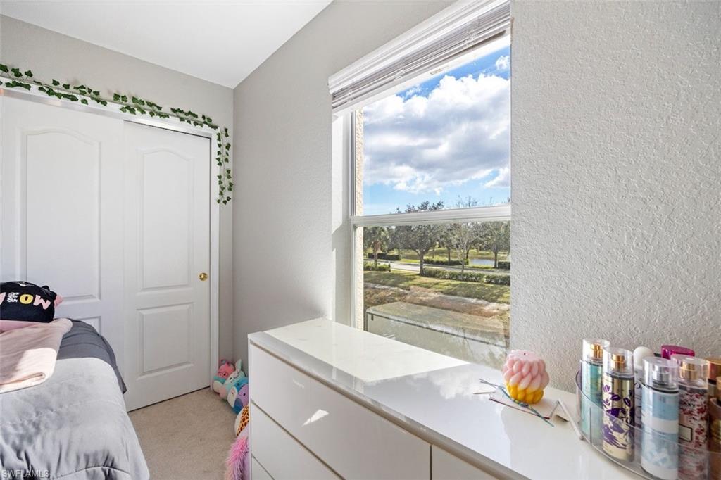 CORAL LAKES - Residential