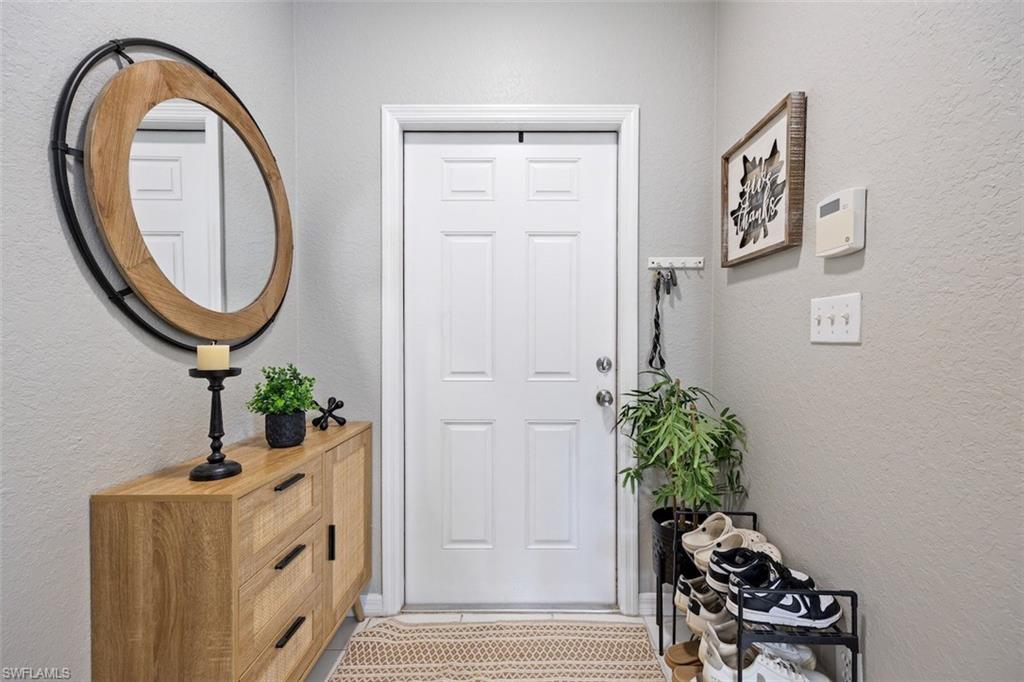 CORAL LAKES - Residential