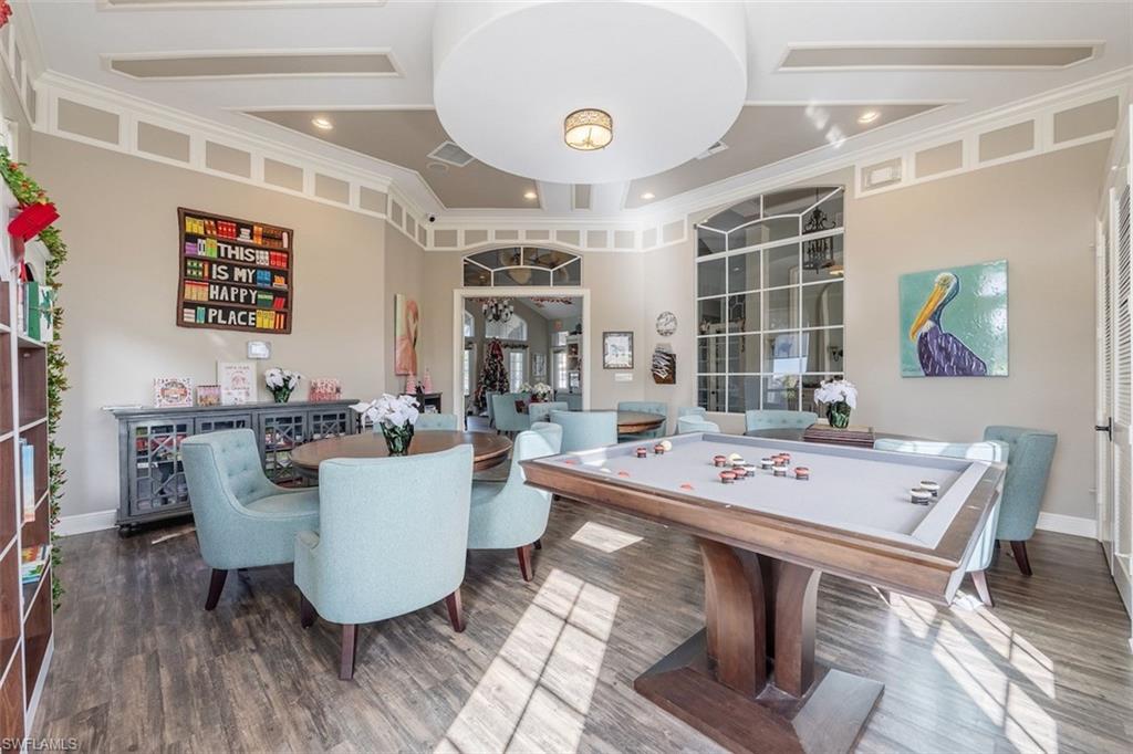 CORAL LAKES - Residential