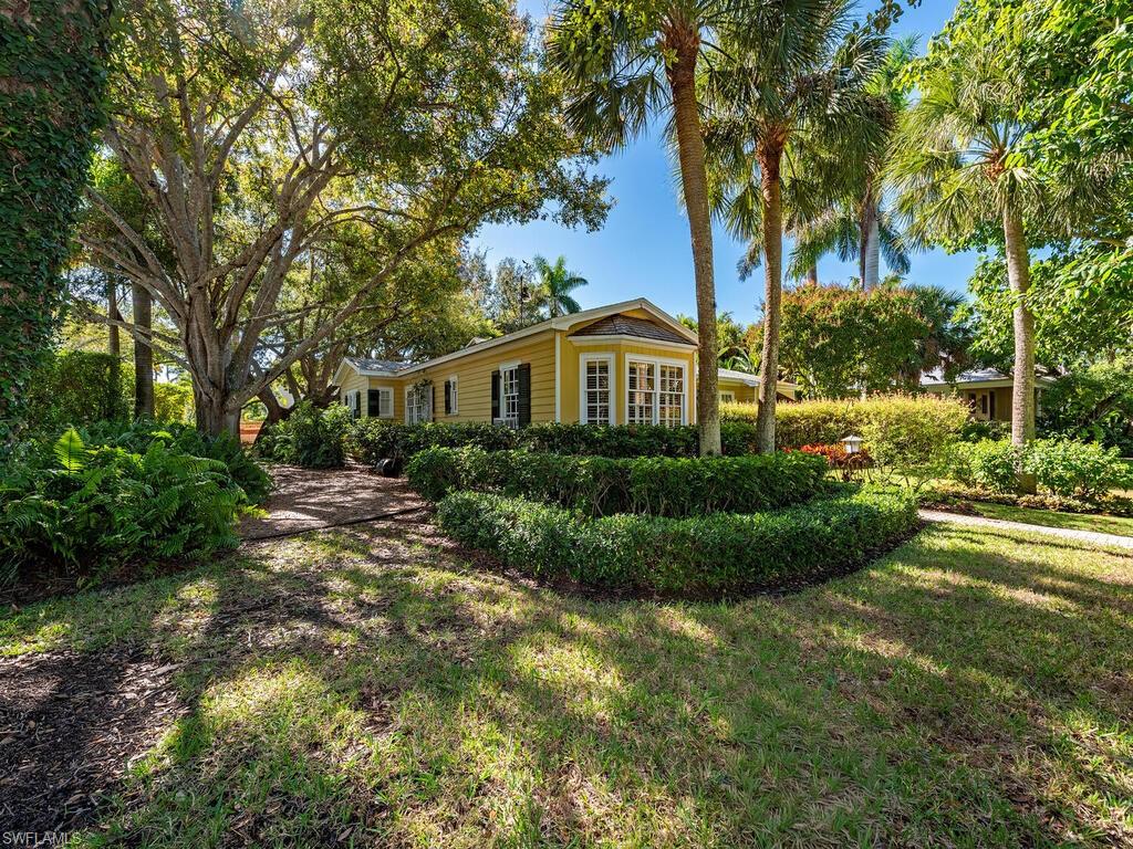 OLDE NAPLES - Residential