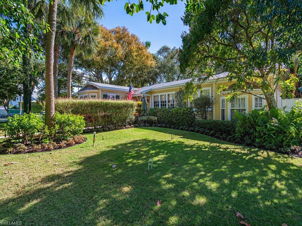 OLDE NAPLES - Residential